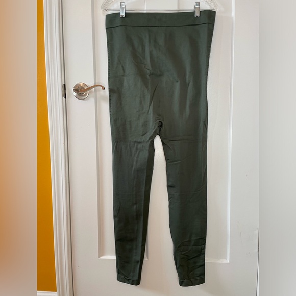 BLANQI EVERYDAY Highwaist Postpartum + Nursing Support Leggings - Picture 8 of 9